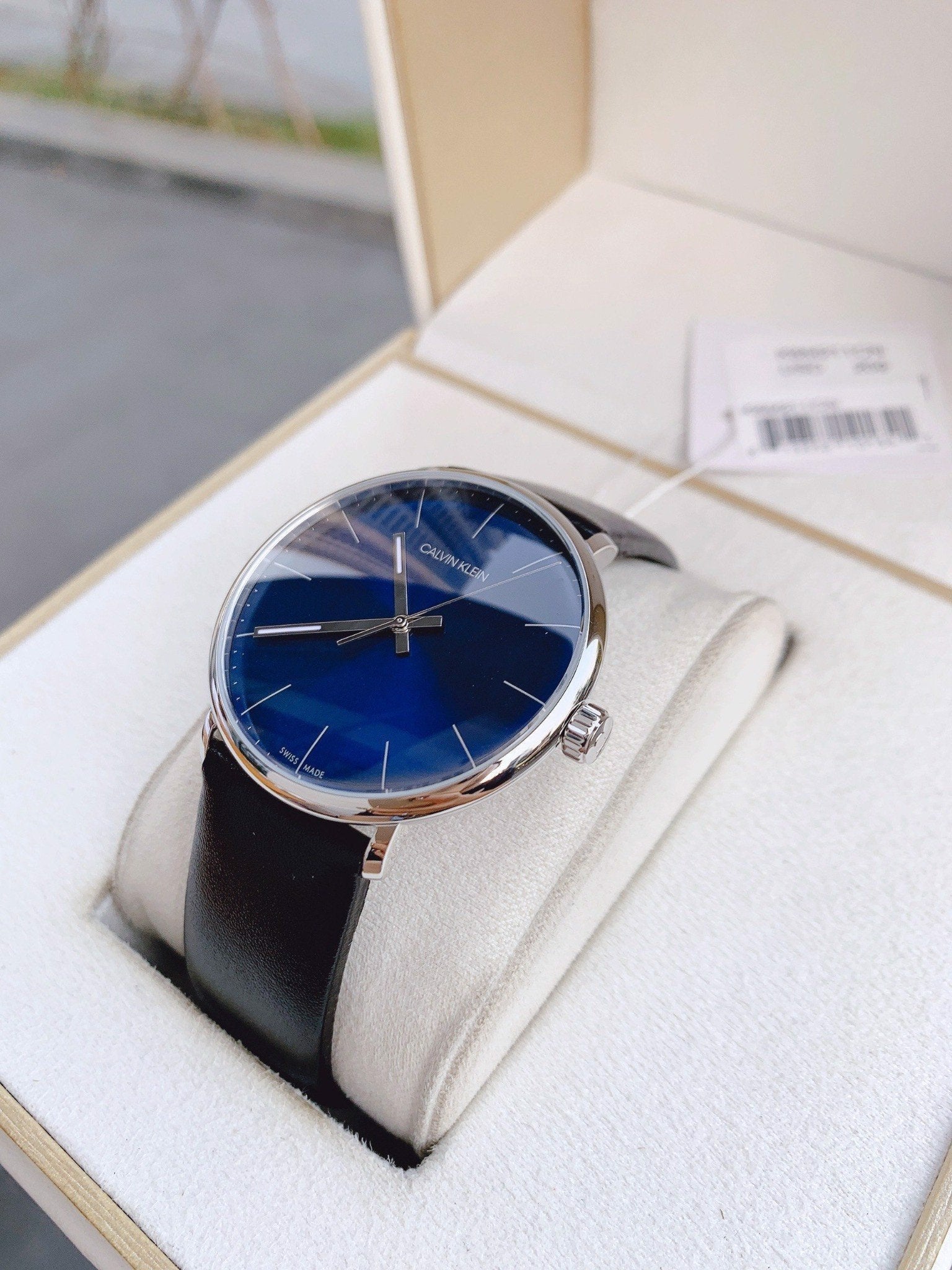  Shop Authentic Calvin Klein High Noon Quartz Blue Dial Black Leather Strap Watch for Men - K8M211CN - Luxxuri
