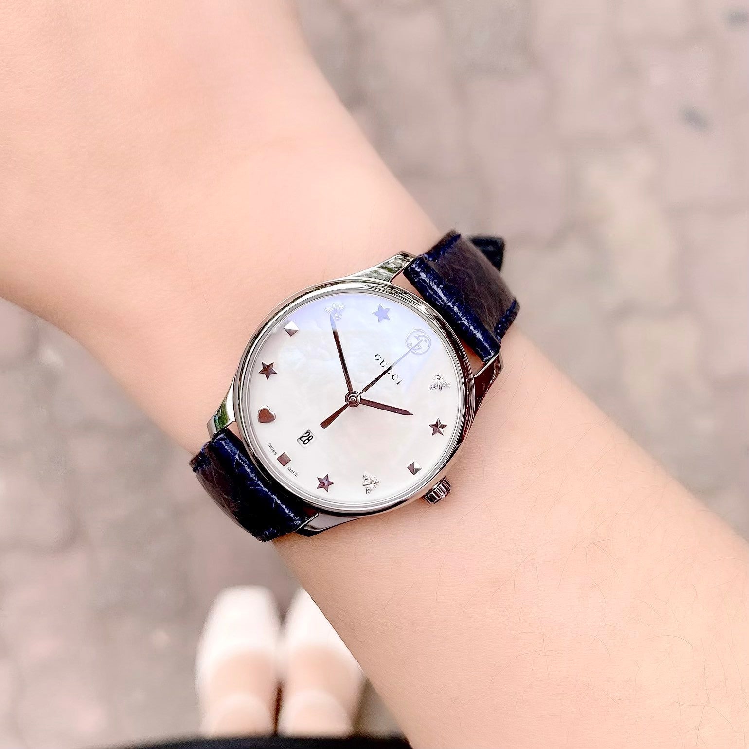  Shop Authentic Gucci G-Timeless Signature Mother of Pearl Star Dial Blue Watch For Women - YA126588 - Luxxuri