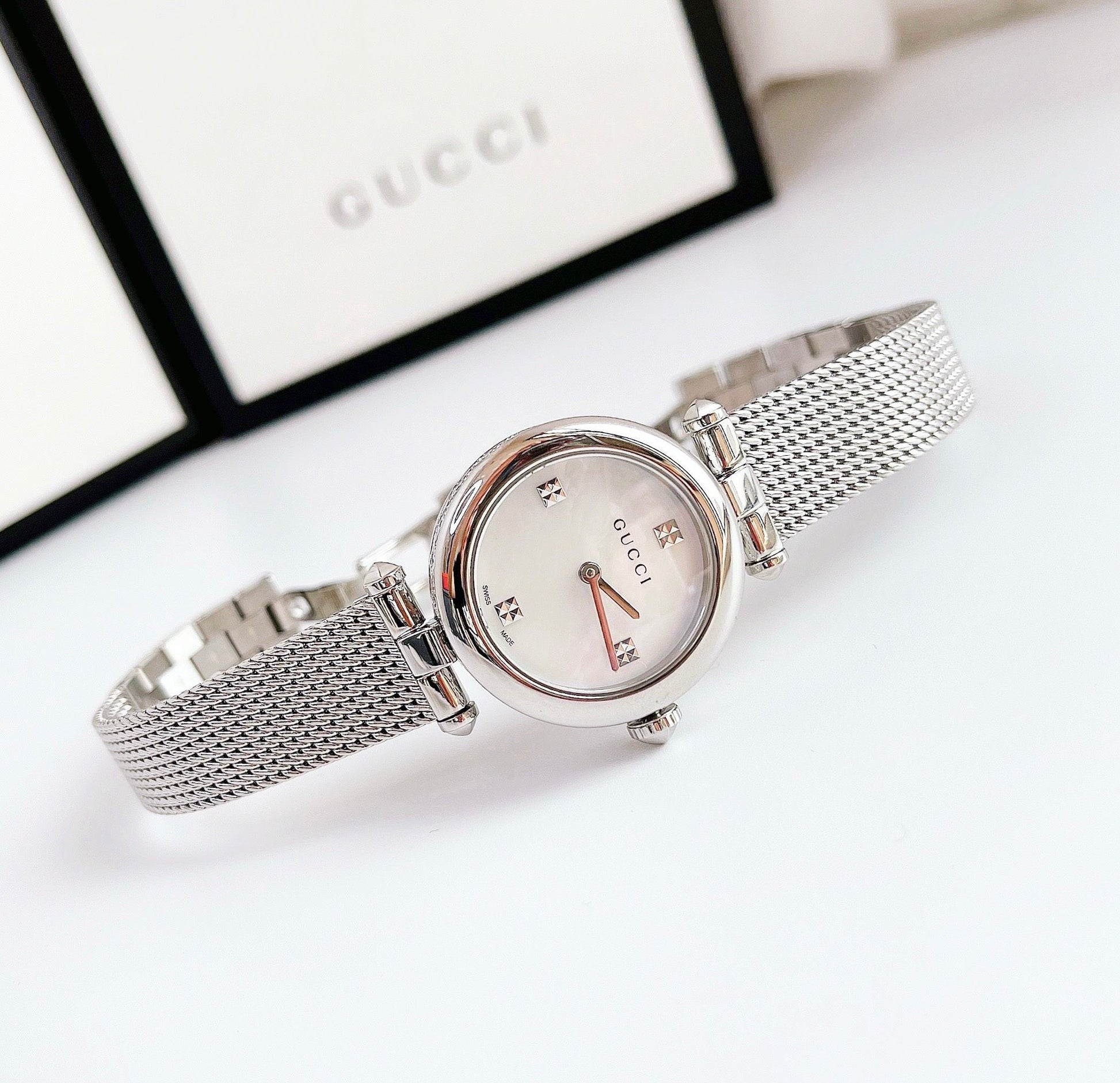  Shop Authentic Gucci Diamantissima Quartz Diamonds Mother of Pearl Dial Silver Mesh Bracelet Watch for Women - YA141504 - Luxxuri