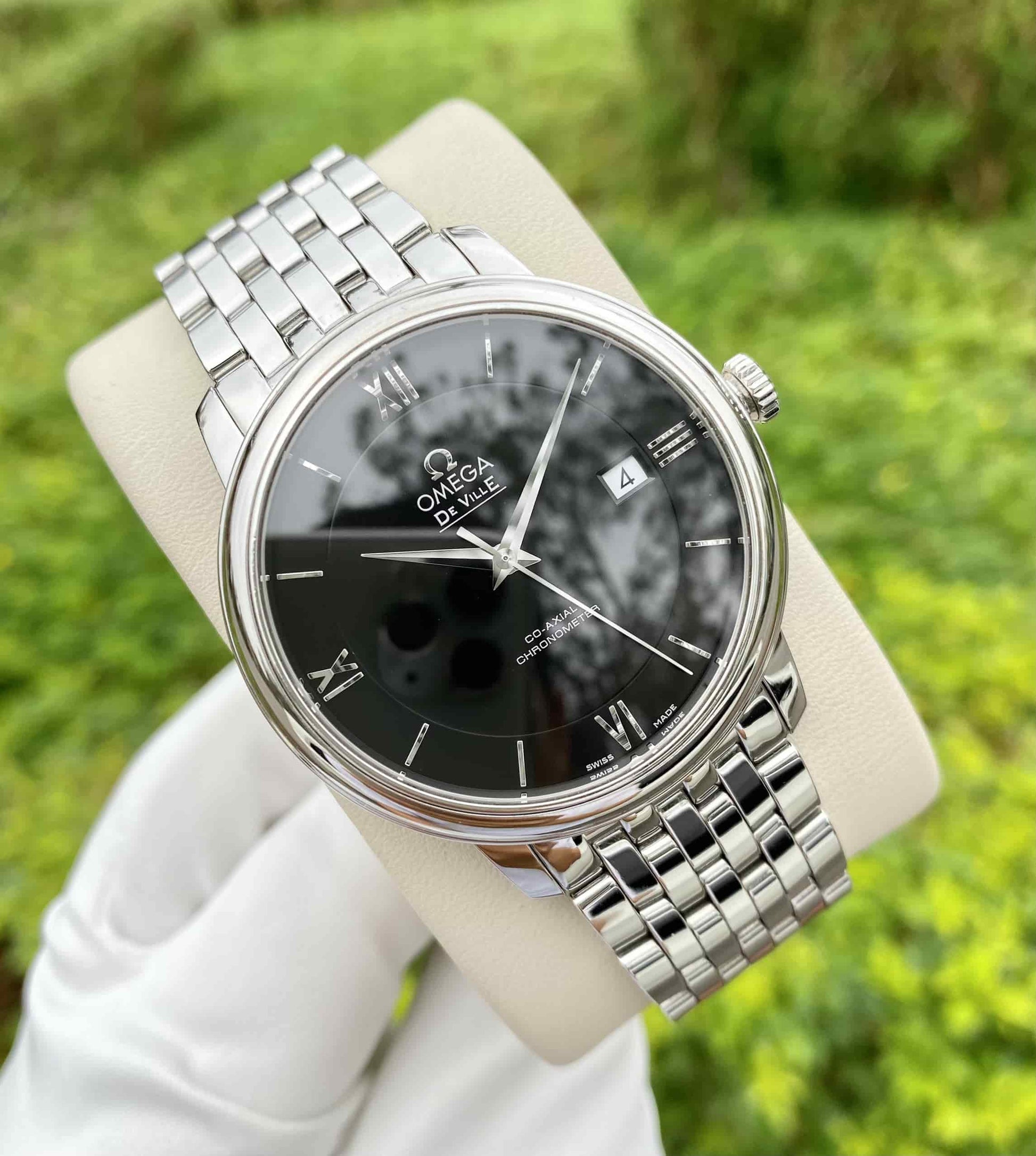  Shop Authentic Omega De Ville Prestige Co-Axial Black Dial Silver Steel Strap Watch for Men - 424.10.40.20.01.001 - Luxxuri