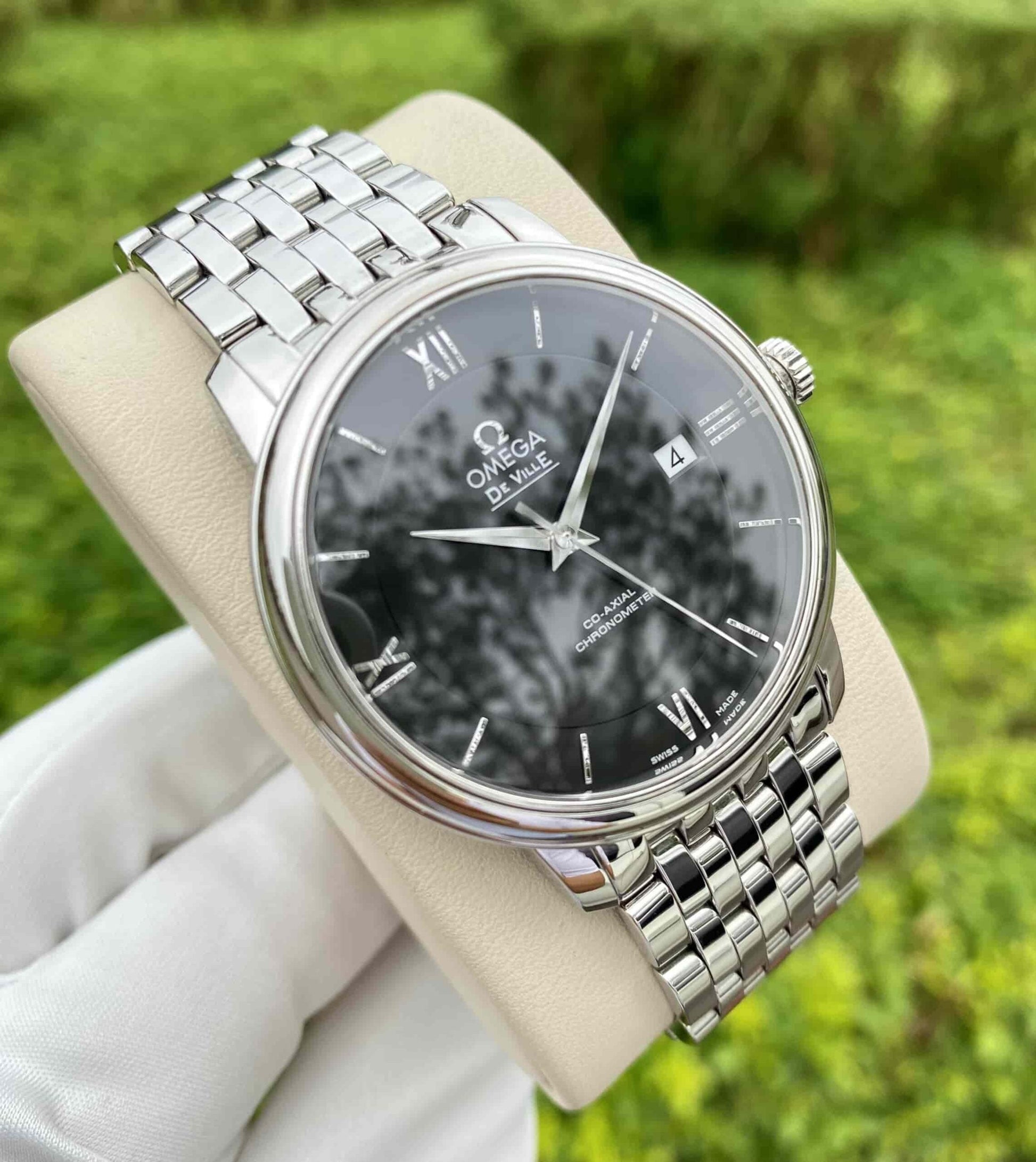  Shop Authentic Omega De Ville Prestige Co-Axial Black Dial Silver Steel Strap Watch for Men - 424.10.40.20.01.001 - Luxxuri