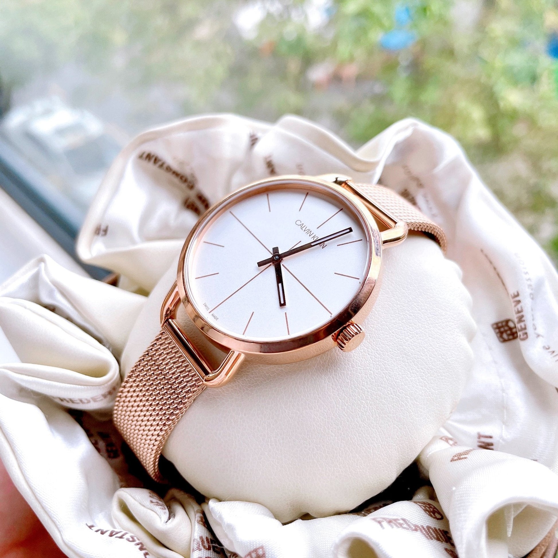  Shop Authentic Calvin Klein Even White Dial Rose Gold Mesh Bracelet Watch for Women - K7B23626 - Luxxuri