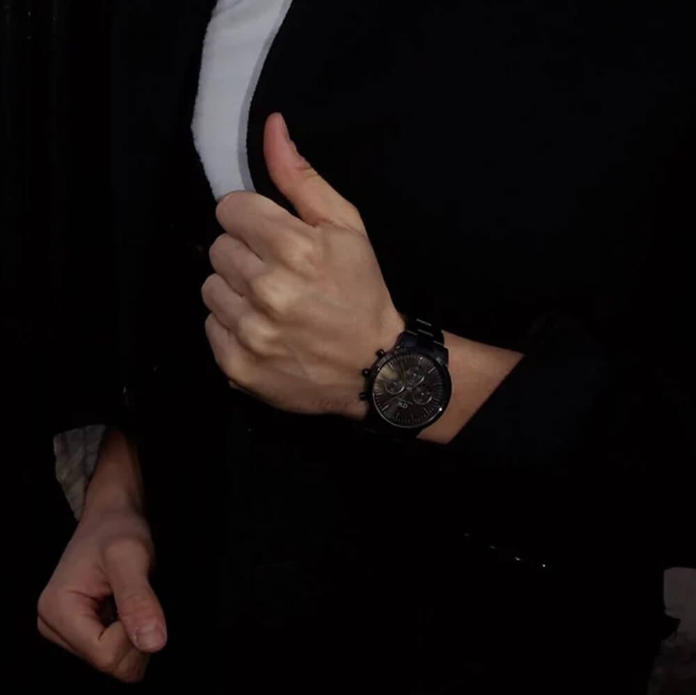  Shop Authentic Daniel Wellington Iconic Chronograph Black Dial Black Steel Strap Watch For Men - DW00100642 - Luxxuri