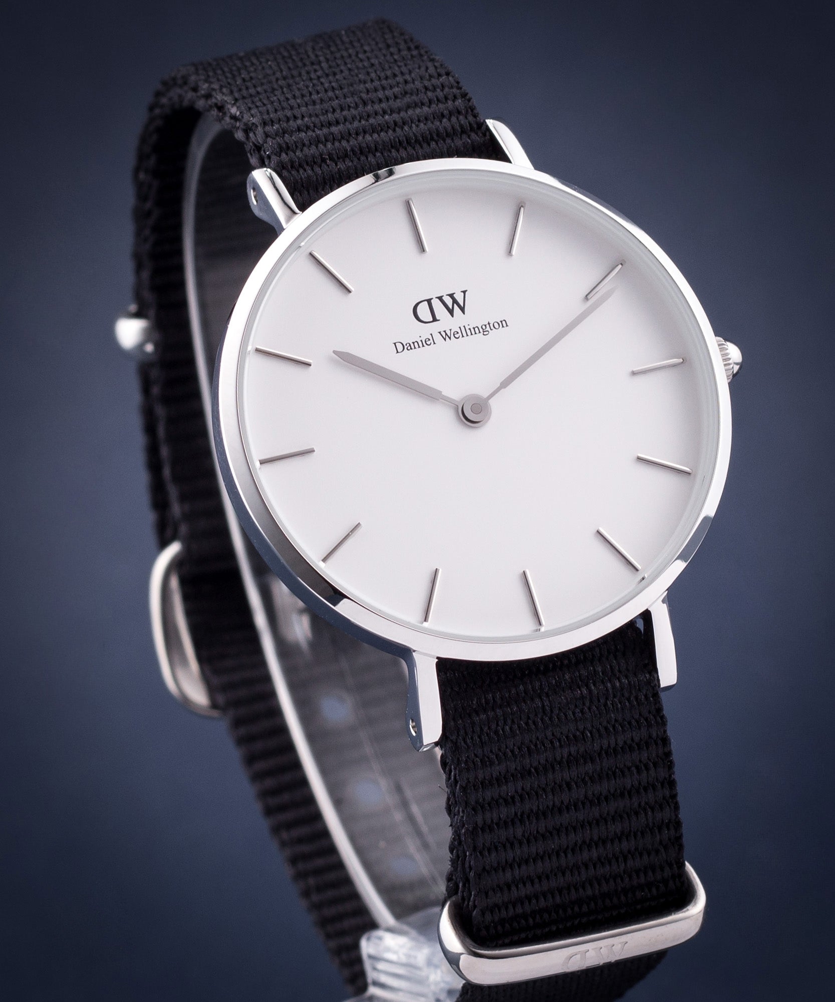  Shop Authentic Daniel Wellington Classic Petite Cornwall White Dial Black NATO Strap Watch For Women - DW00100254 - Luxxuri