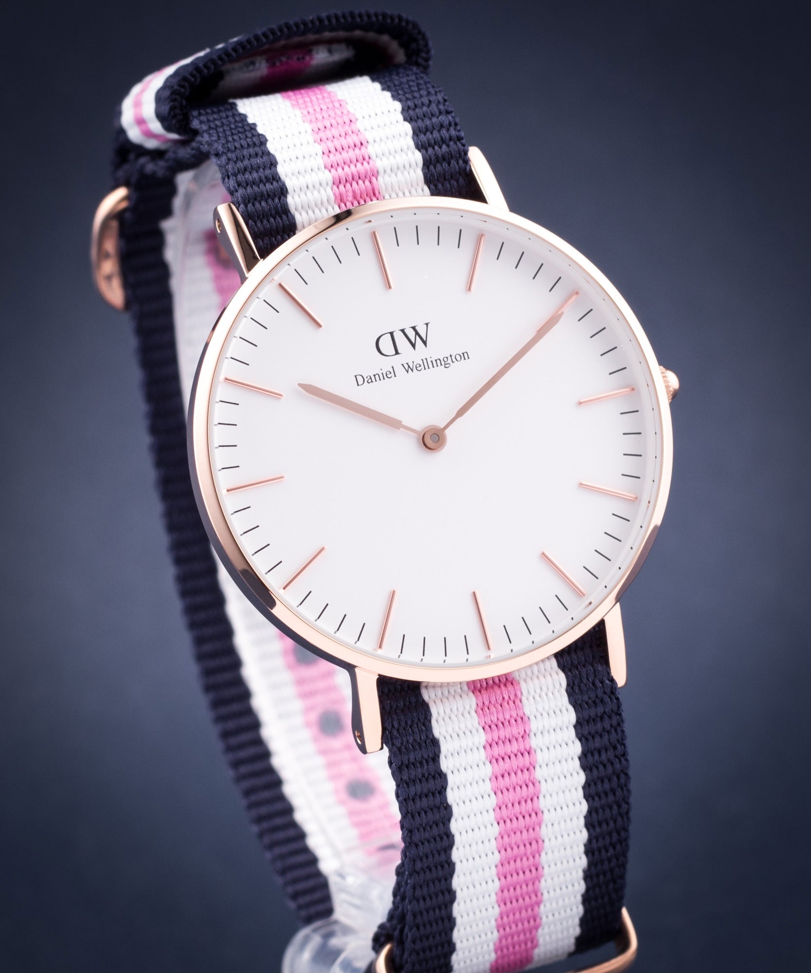  Shop Authentic Daniel Wellington Classic South Hampton White Dial Two Tone Nylon Strap Watch For Women - DW00100034 - Luxxuri