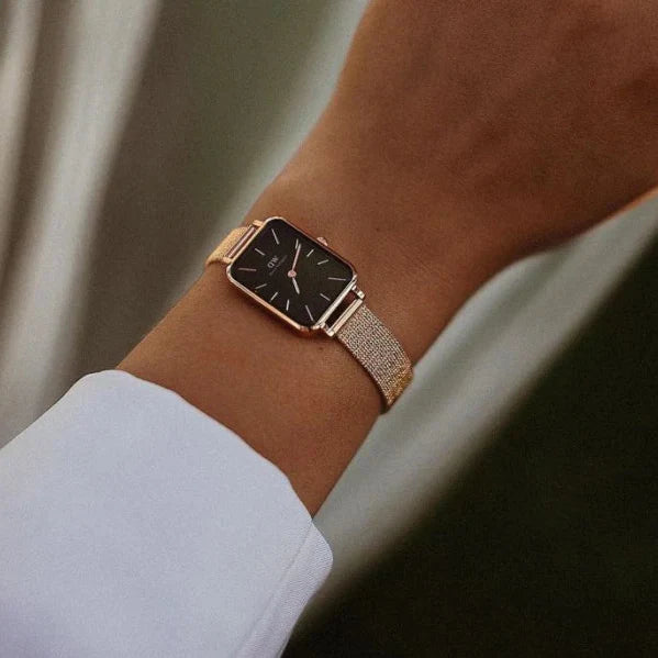  Shop Authentic Daniel Wellington Quadro Melrose Black Dial Rose Gold Mesh Bracelet Watch For Women - DW00100432 - Luxxuri