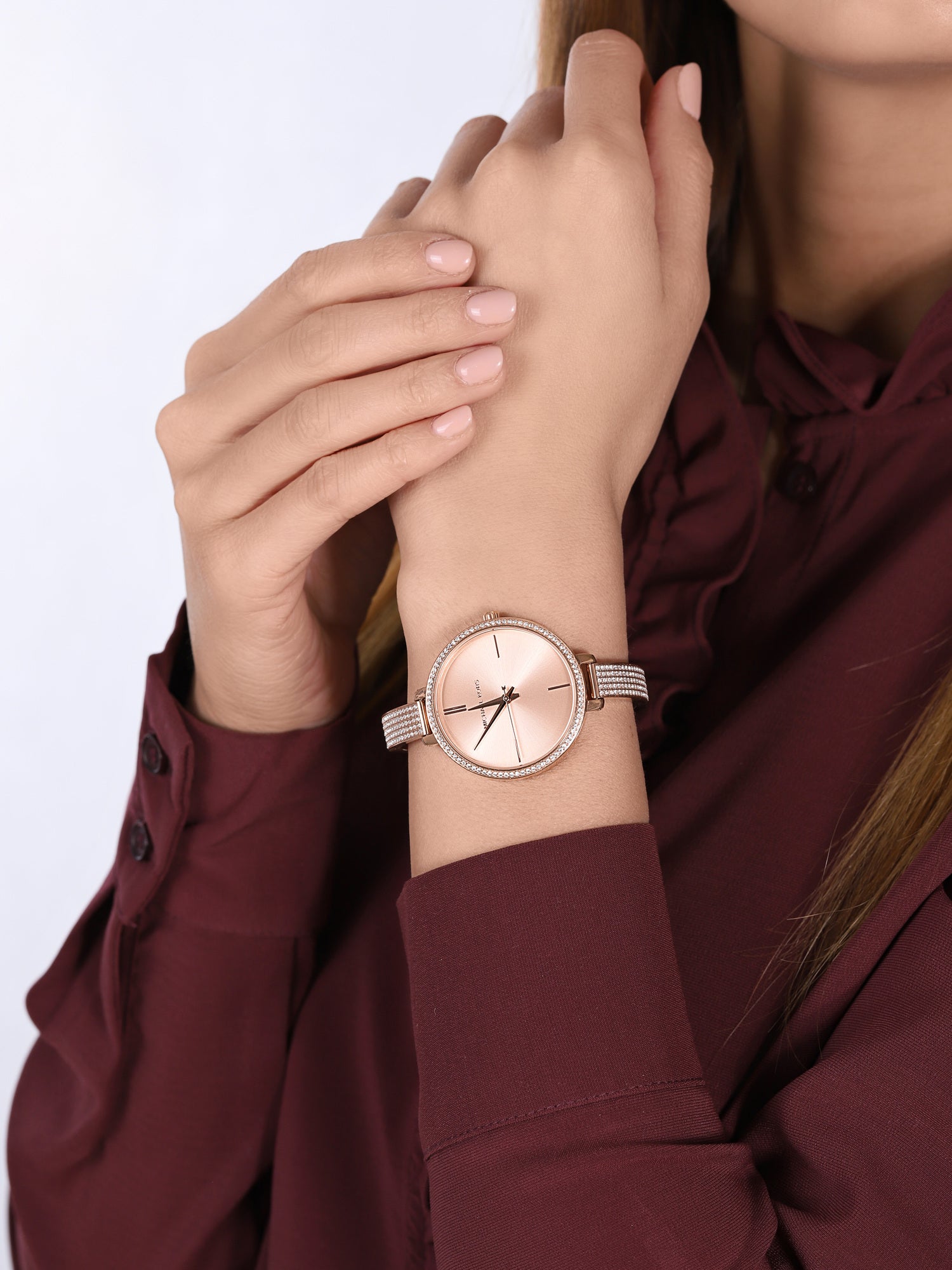  Shop Authentic Michael Kors Jaryn Quartz Rose Gold Dial Rose Gold Steel Strap Watch For Women - MK3785 - Luxxuri