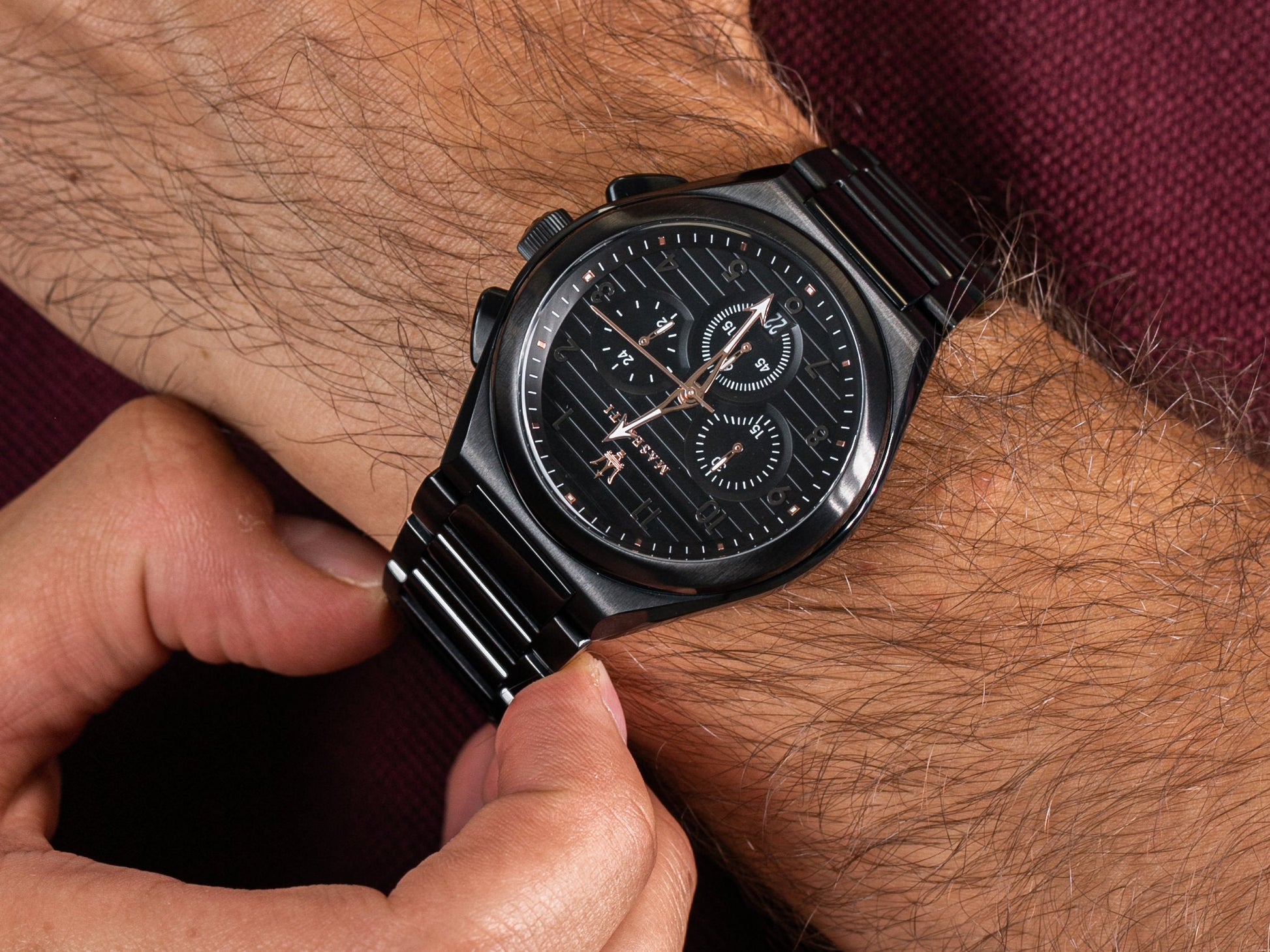  Shop Authentic Maserati Triconic Quartz Black Dial Black Steel Strap Watch For Men - R8873639003 - Luxxuri