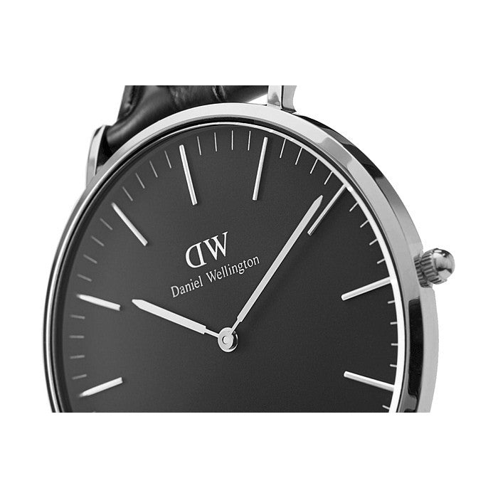  Shop Authentic Daniel Wellington Classic Reading Black Dial Black Leather Strap Watch For Women - DW00100147 - Luxxuri