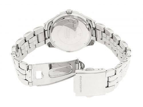  Shop Authentic Guess Water Pro Diamonds Silver Dial Silver Steel Strap Watch For Women - G75511M - Luxxuri